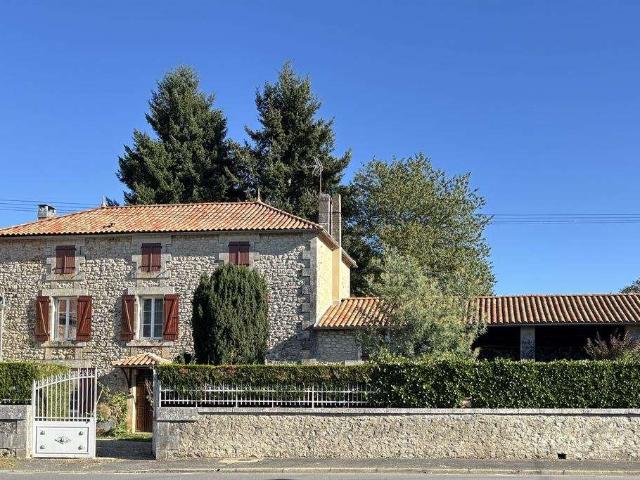 Maison vente à Angoulême, Montemboeuf