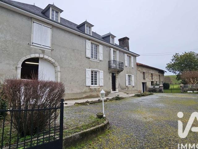 Maison vente à Oloron-Sainte-Marie, Narp
