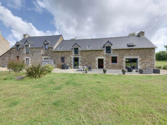 Maison vente à Dinan, Bretagne