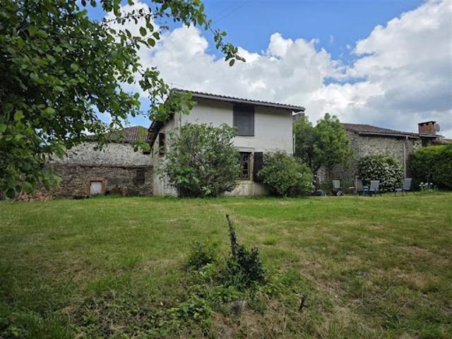 Maison vente à Confolens, Saint-christophe