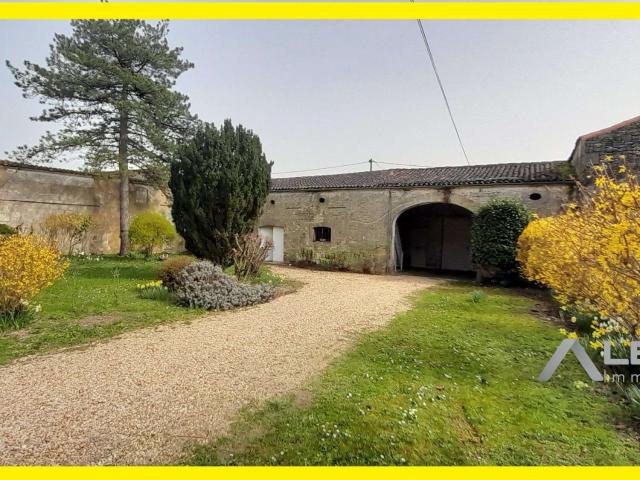 Maison vente à Cognac, Saint-sulpice-de-cognac