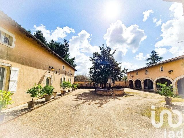 Maison vente à Confolens, Vieux-ruffec