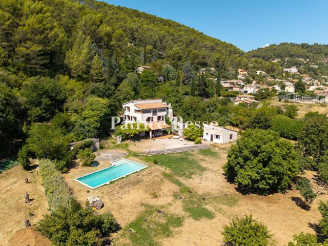 Maison vente à Arrondissement de Toulon, Solliès-toucas