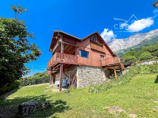 Maison vente à Grenoble, Saint-hilaire