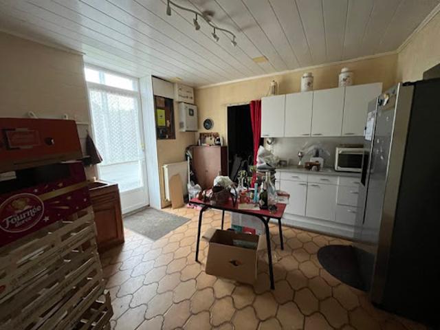 Maison vente à Saint-Jean-d'Angély, Matha