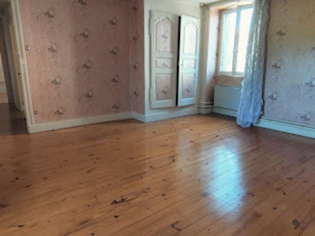 Maison vente à Montbrison, Nervieux