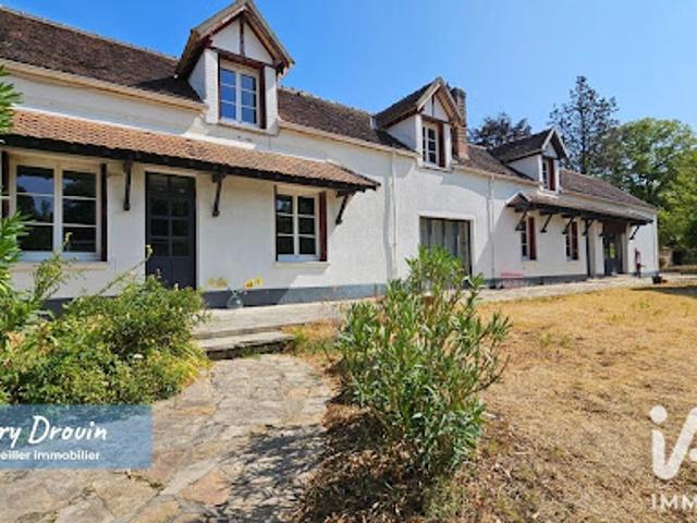 Maison vente à Fontainebleau, Le Vaudoué