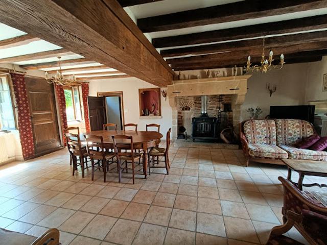 Maison vente à Charolles, Chauffailles
