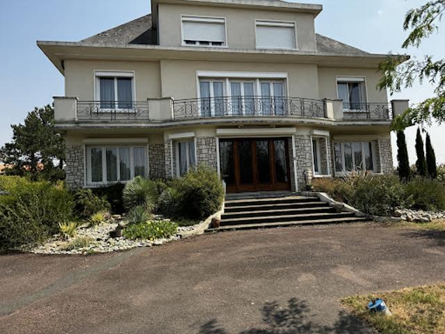 Maison vente à Bressuire, Saint-varent