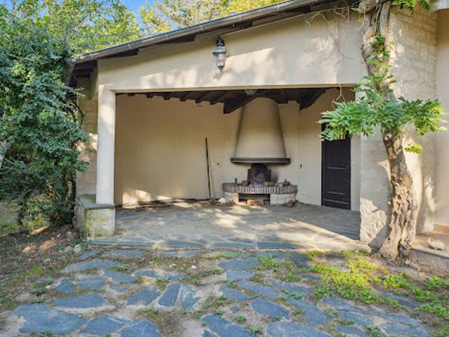 Maison vente à Nanterre, Vaucresson