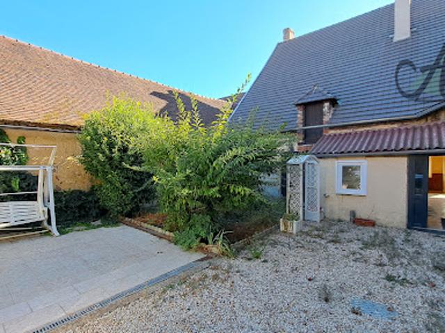 Maison vente à Thorigny-sur-Oreuse, Voisines