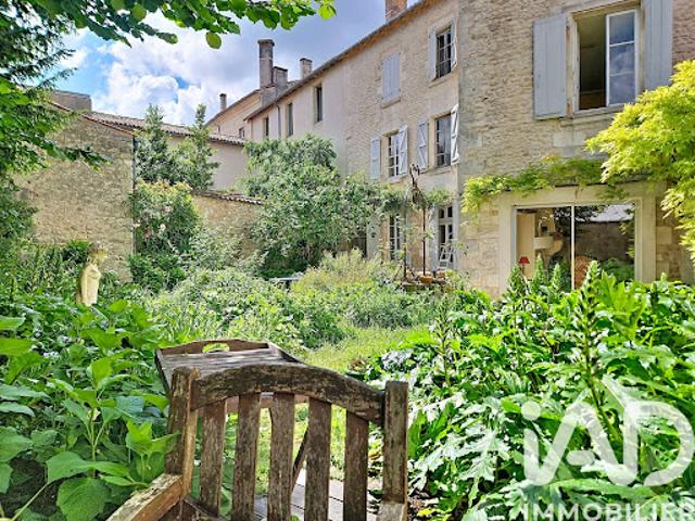 Maison vente à Saint-Jean-d'Angély, Saint-jean-d'angély