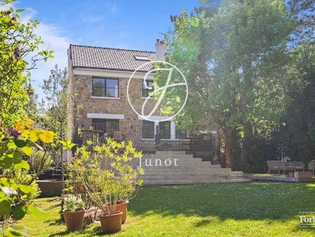 Maison vente à Nanterre, Garches