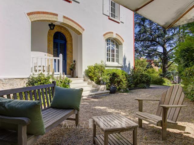Maison vente à Nanterre, Saint-cloud