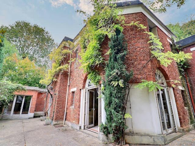 Maison vente à Nanterre, Saint-cloud
