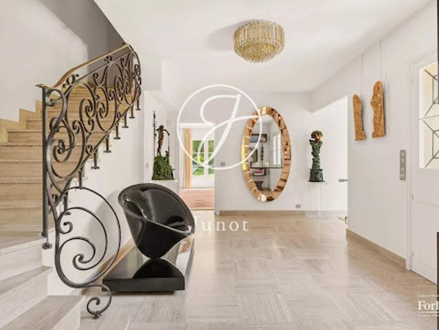 Maison vente à Boulogne-Billancourt, Ville-d'avray