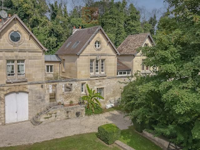 Maison vente à Senlis, Chantilly