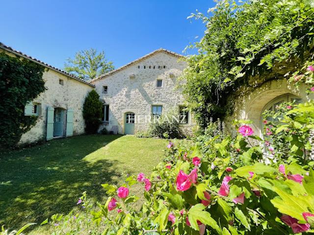 Maison vente à Le Bourg-Est, Ruch
