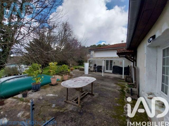 Maison vente à Nontron, Brantôme