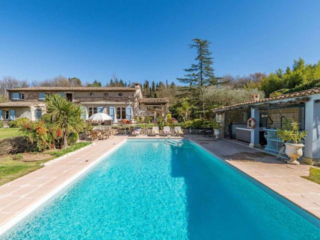 Maison vente à Grasse, Châteauneuf-grasse