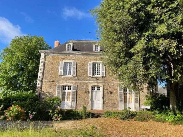 Maison vente à Château-Gontier, Chemazé