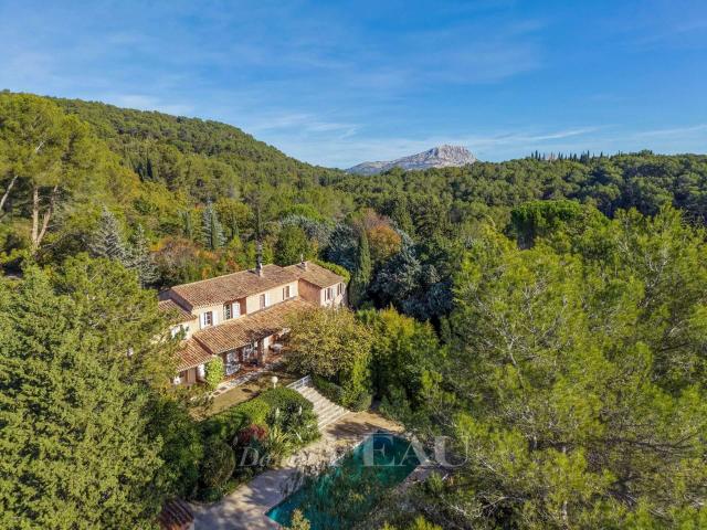 Maison vente à Aix-en-Provence, Le Tholonet