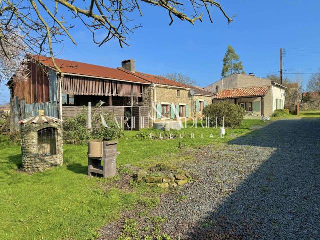 Maison vente à Fontenay-le-Comte, Saint-hilaire-des-loges