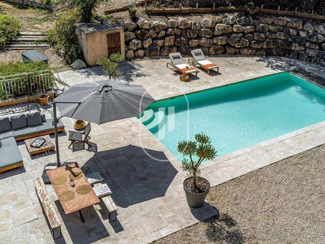 Maison vente à Aix-en-Provence, Saint-marc-jaumegarde
