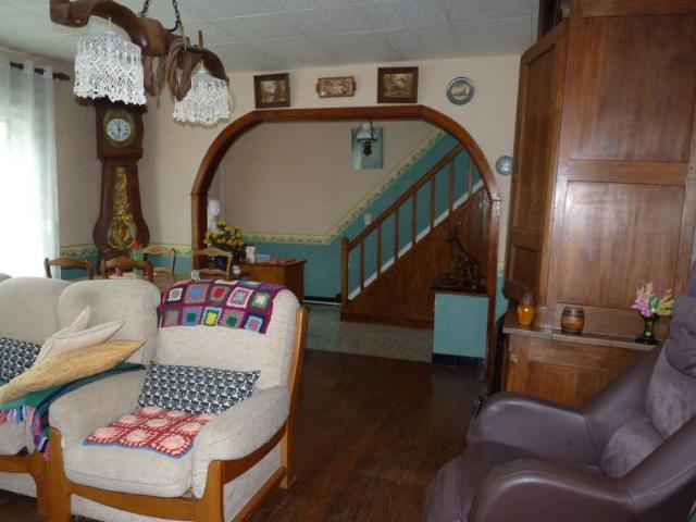 Maison vente à Rethel, Givron