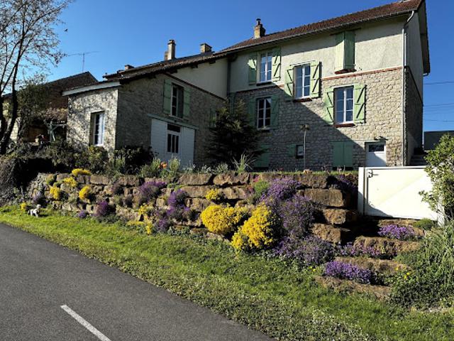 Maison vente à Vouziers, Saulces-champenoises