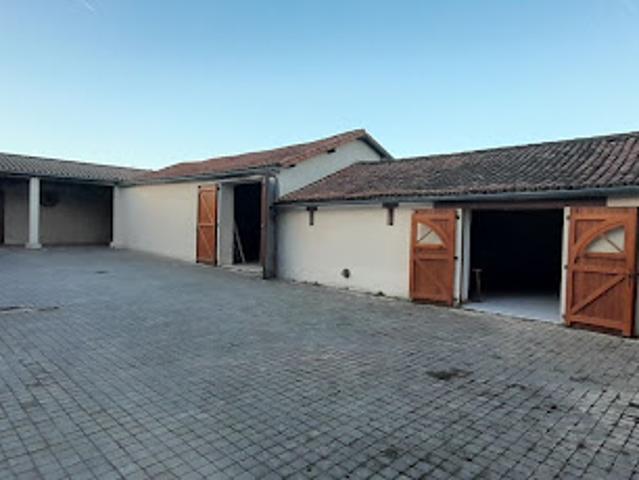Maison vente à Bressuire, Clessé