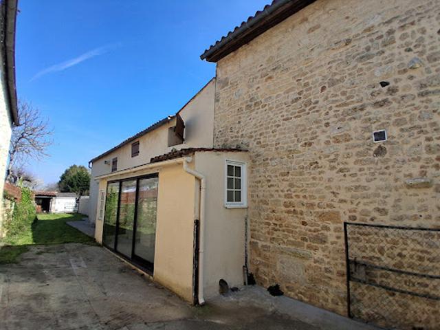 Maison vente à Rochefort, Saint-jean-d'angle