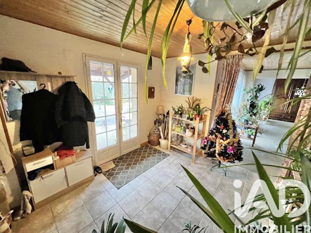 Maison vente à Confolens, Condac