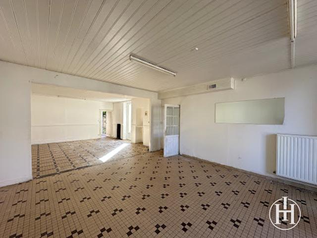 Maison vente à Saint-Amand-Montrond, La Celle-condé