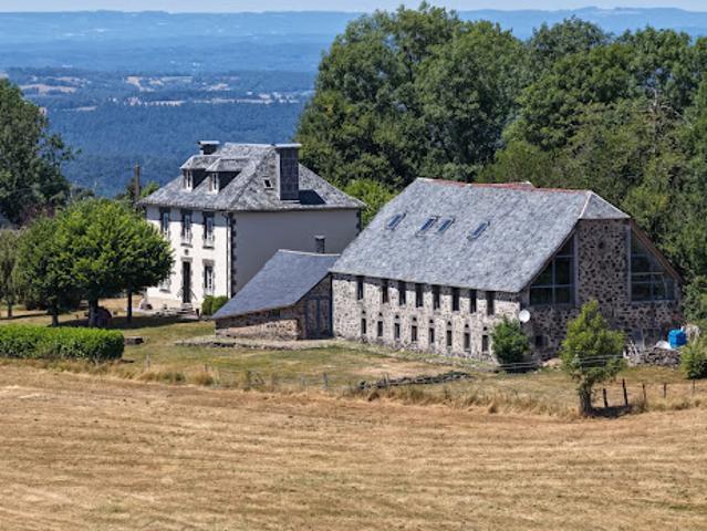 Maison vente à Mauriac, Anglards-de-salers