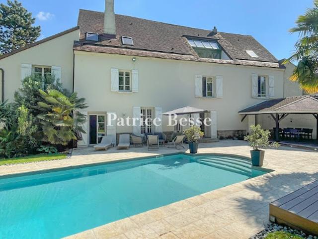 Maison vente à Saint-Germain-en-Laye, Aigremont