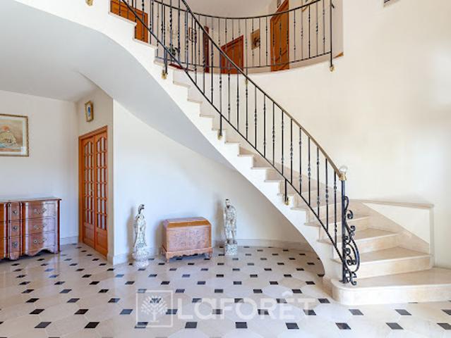 Maison vente à Compiègne, Attichy