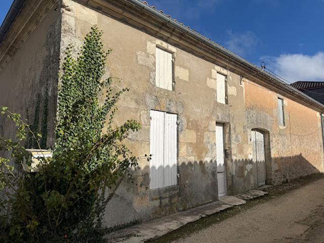 Maison vente à Blaye, Cars