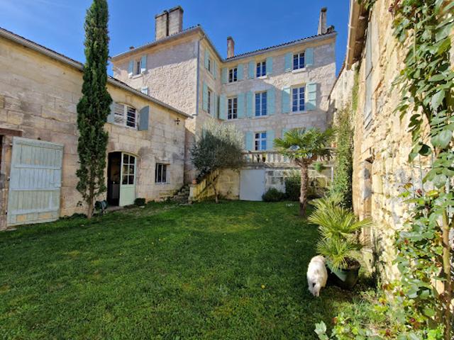Maison vente à Cognac, Châteauneuf-sur-charente