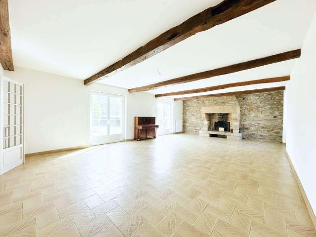 Maison vente à Dinan, Bretagne