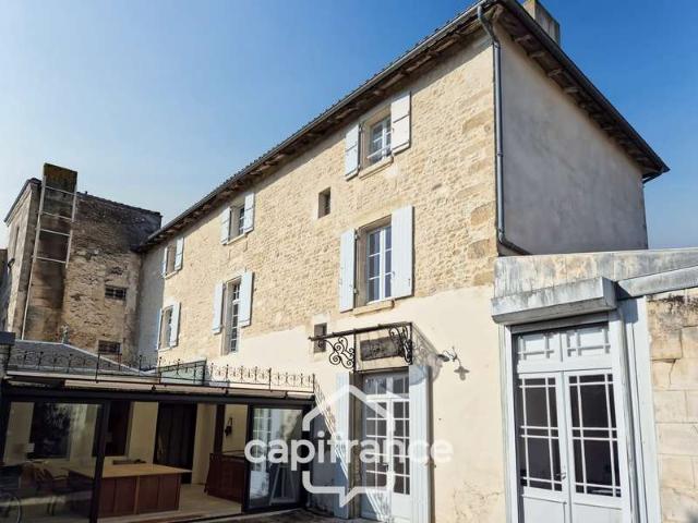 Maison vente à Saint-Jean-d'Angély, Saint-jean-d'angély