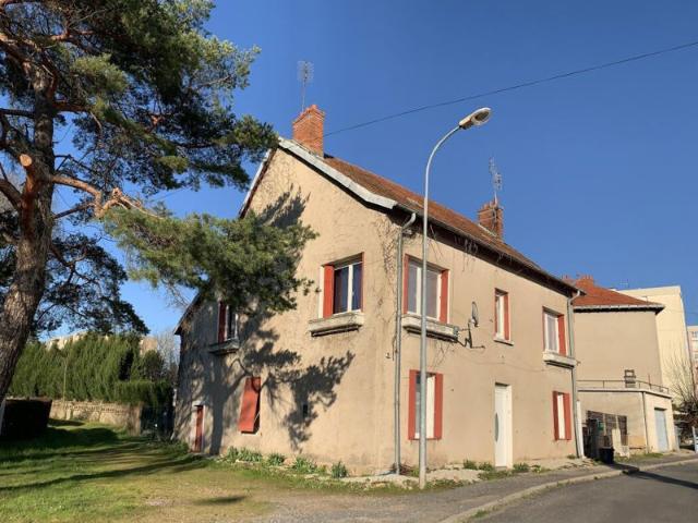 Maison vente à Charolles, La Chapelle-au-mans