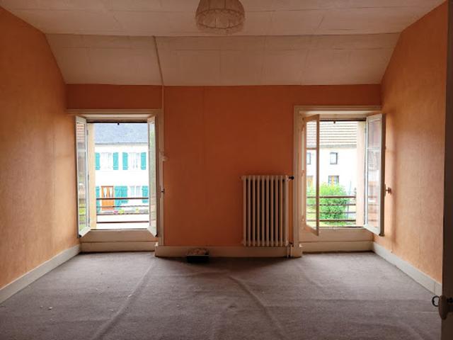 Maison vente à Riom, Lastic