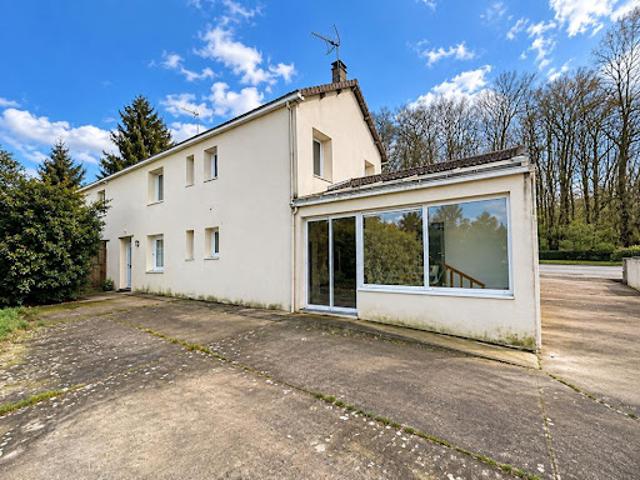 Maison vente à Les Essarts, Essarts-en-Bocage