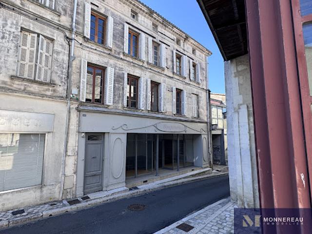 Maison vente à Cognac, Barbezieux-saint-hilaire