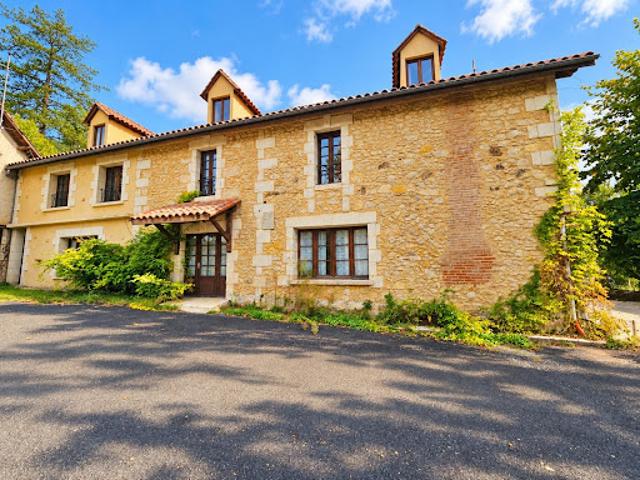 Maison vente à Montclard, Saint-Georges-de-Montclard