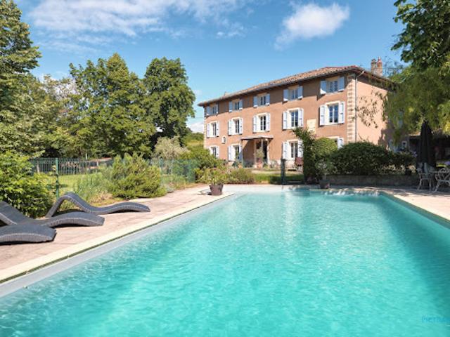 Maison vente à Vienne, Pact