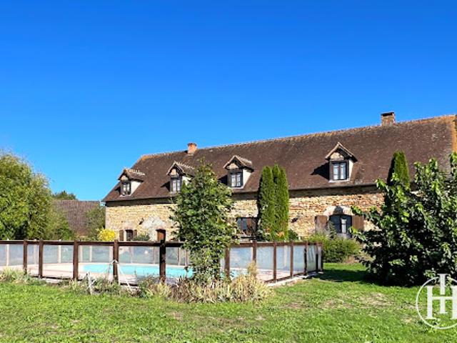 Maison vente à Saint-Amand-Montrond, Charenton-du-cher