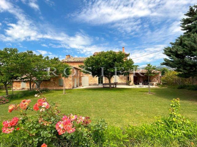 Maison vente à Carpentras, Bédoin