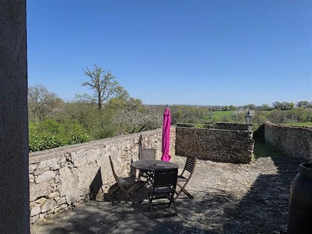 Maison vente à Bellac, Magnac-laval